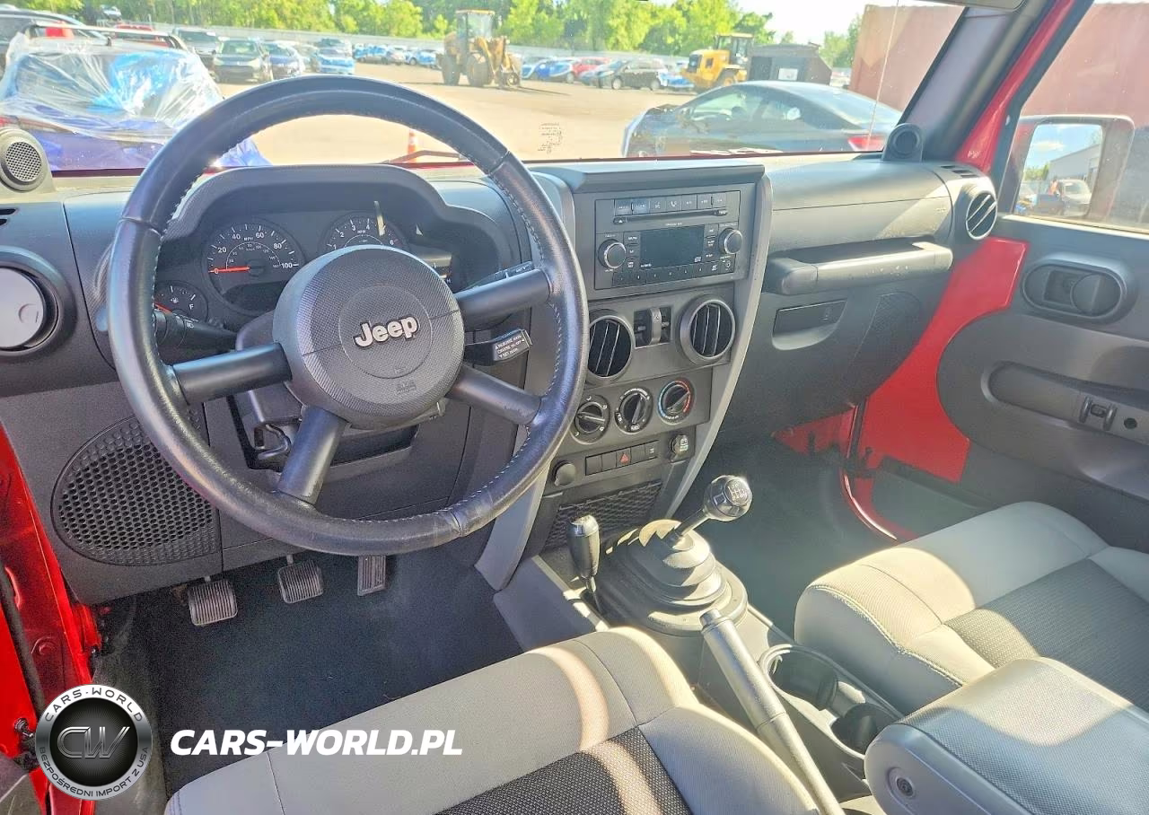 2009 Jeep Wrangler X VIN:1J4FA24169L763782 - 8