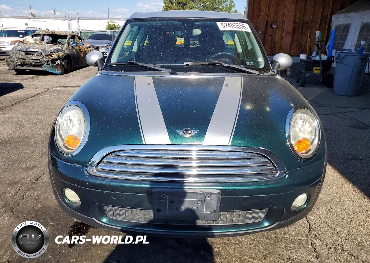 2008 Mini Cooper Clubman VIN:WMWML33588TN67159 - 5