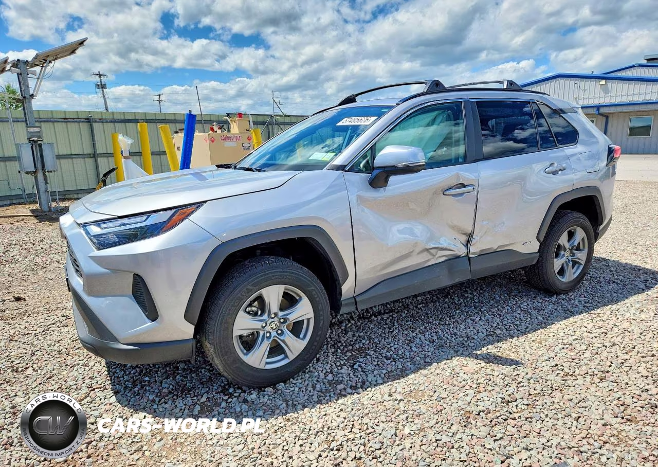 2025 Toyota Rav4 Hybrid Xle – zdjęcie 1 z 13