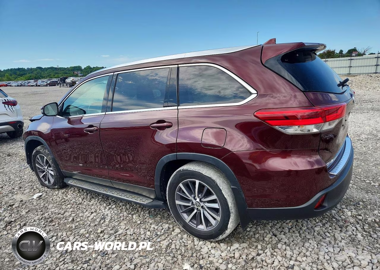 2019 Toyota Highlander Xle VIN:5TDJZRFHXKS723530 - 2