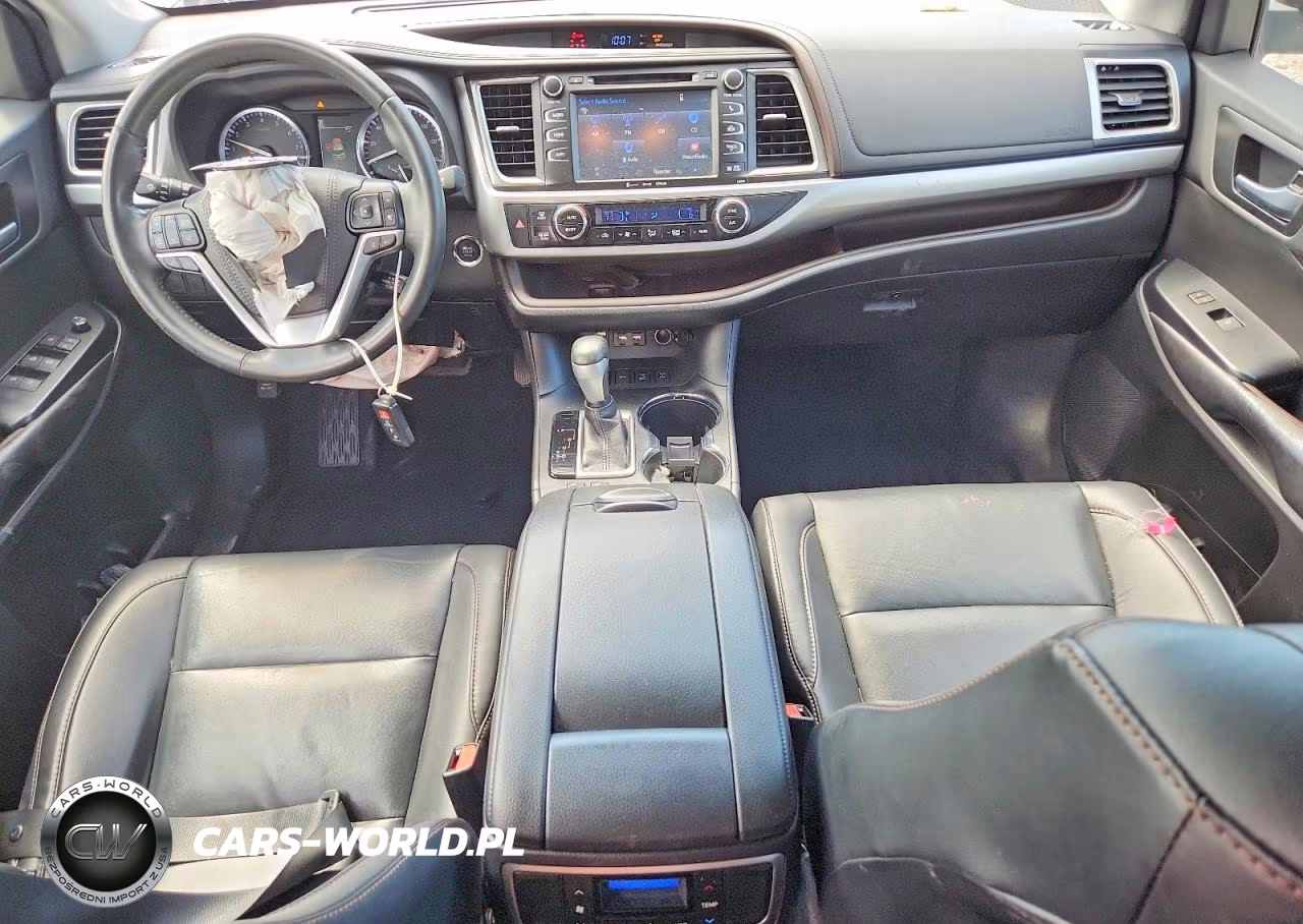2019 Toyota Highlander Xle VIN:5TDJZRFHXKS723530 - 8