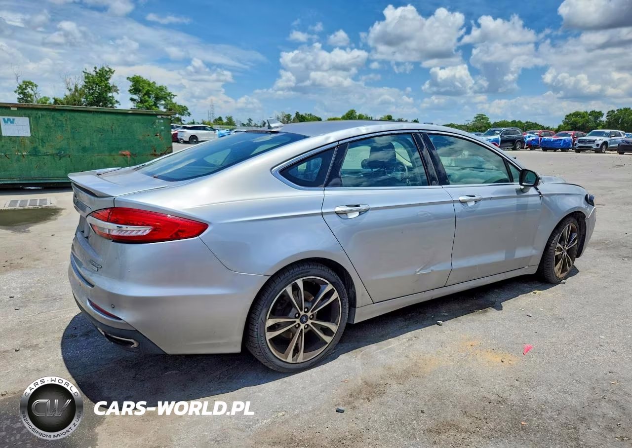 2020 Ford Fusion Titanium VIN:3FA6P0K9XLR117970 - 3