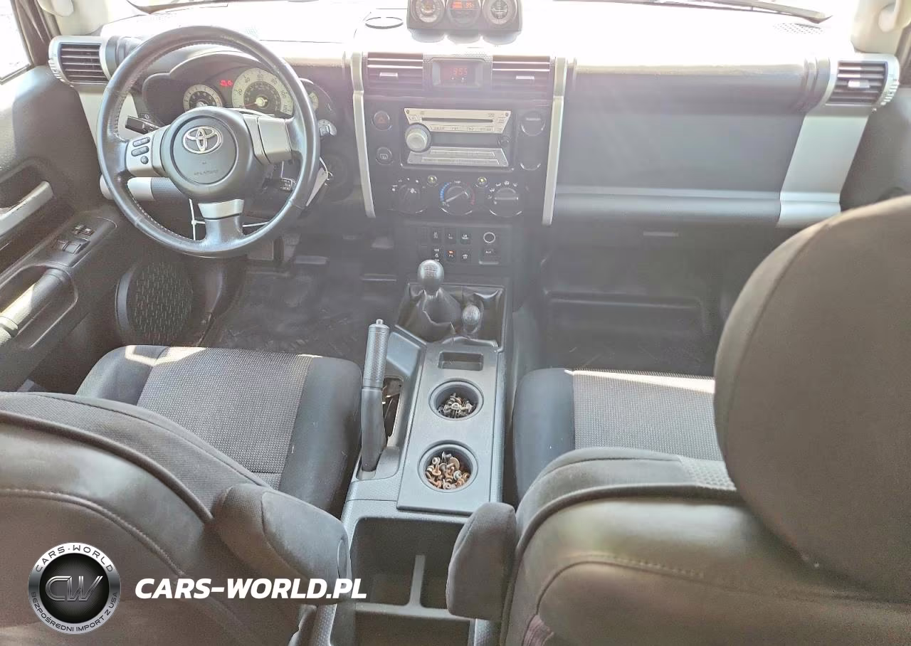 2007 Toyota Fj Cruiser Base VIN:JTEBU11F770017843 - 8
