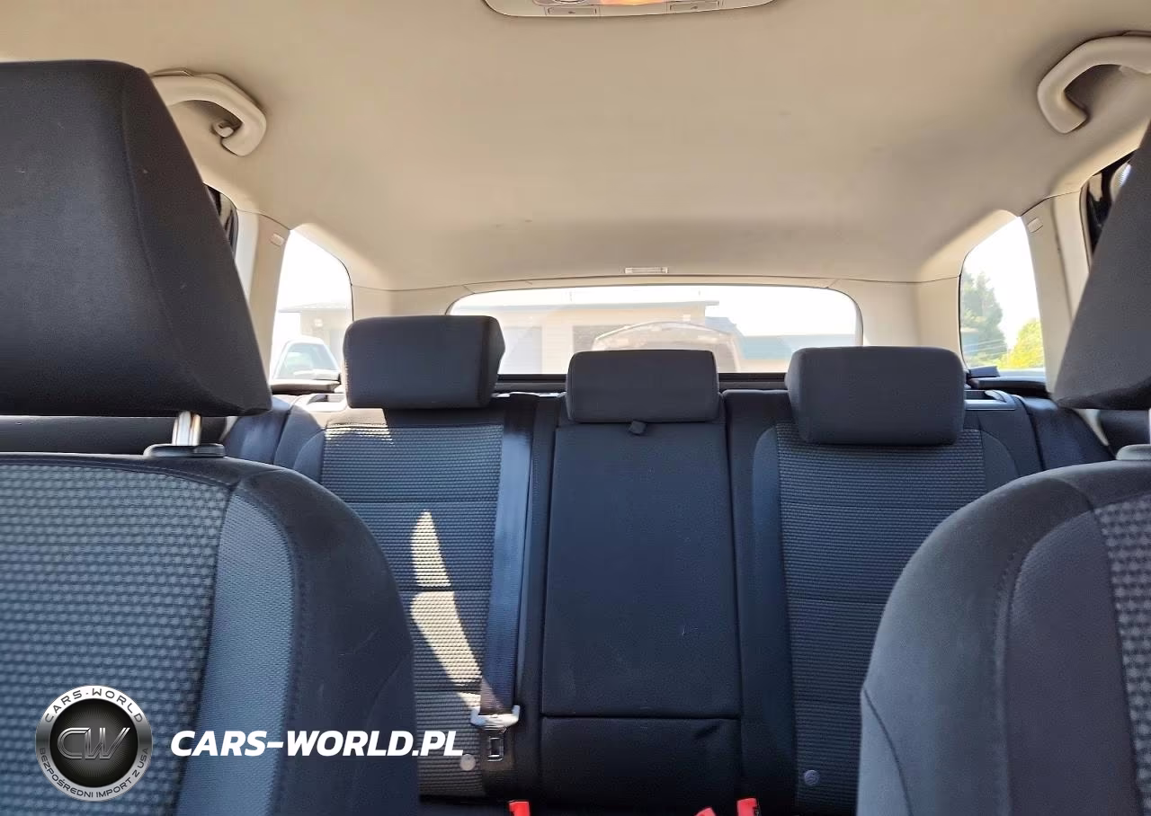 2010 Volkswagen Jetta S VIN:3VWKZ7AJ5AM646130 - 10
