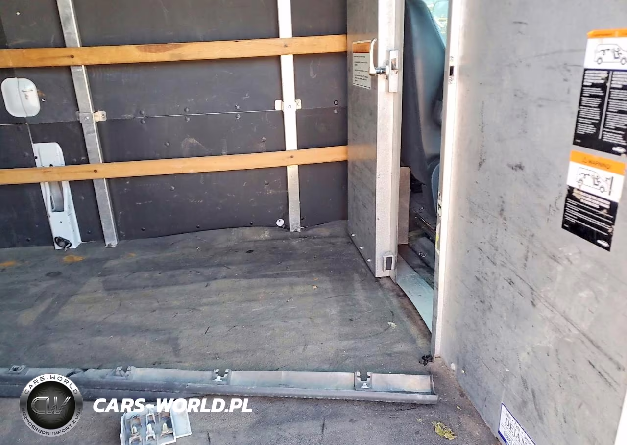 2022 Ford Transit 250 Delivery Van VIN:1FTBR1X84NKA72508 - 11