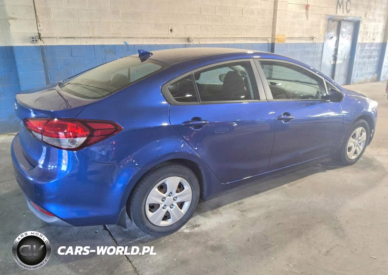 2018 Kia Forte Lx VIN:3KPFK4A71JE184543 - 3