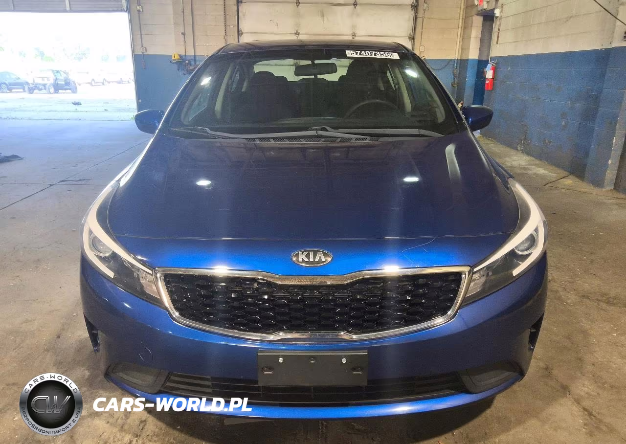 2018 Kia Forte Lx VIN:3KPFK4A71JE184543 - 5