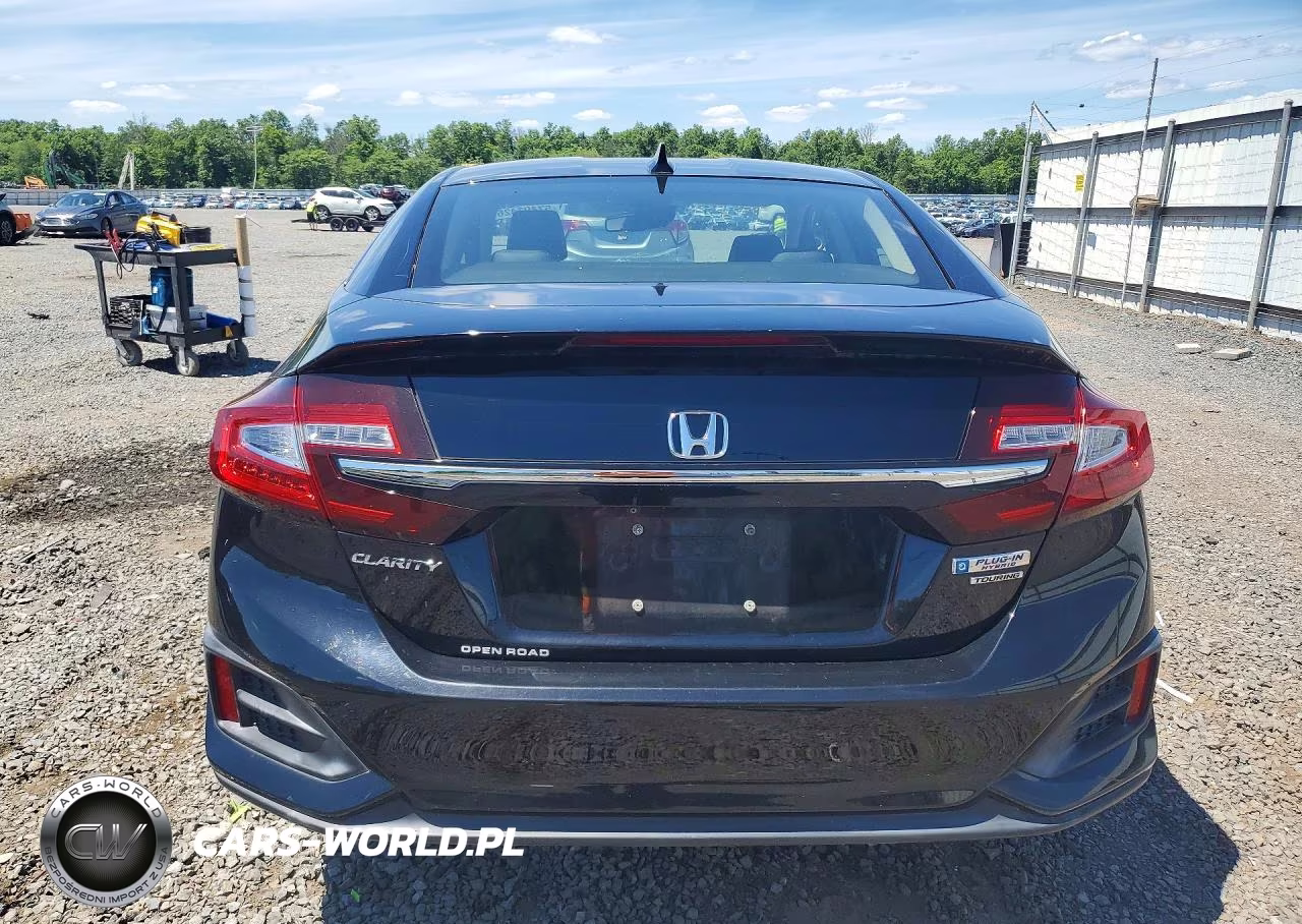 2018 Honda Clarity Touring VIN:JHMZC5F3XJC007548 - 6