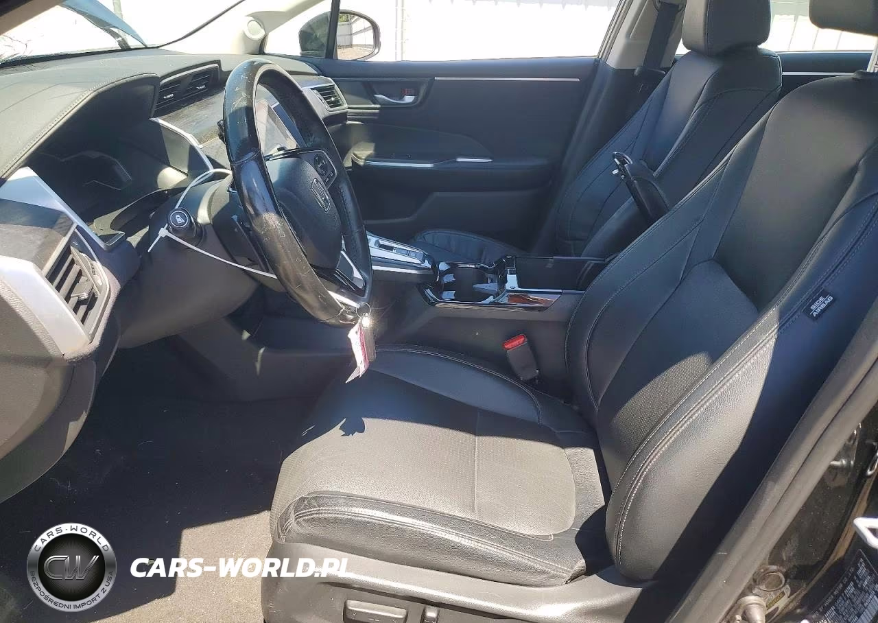 2018 Honda Clarity Touring VIN:JHMZC5F3XJC007548 - 7