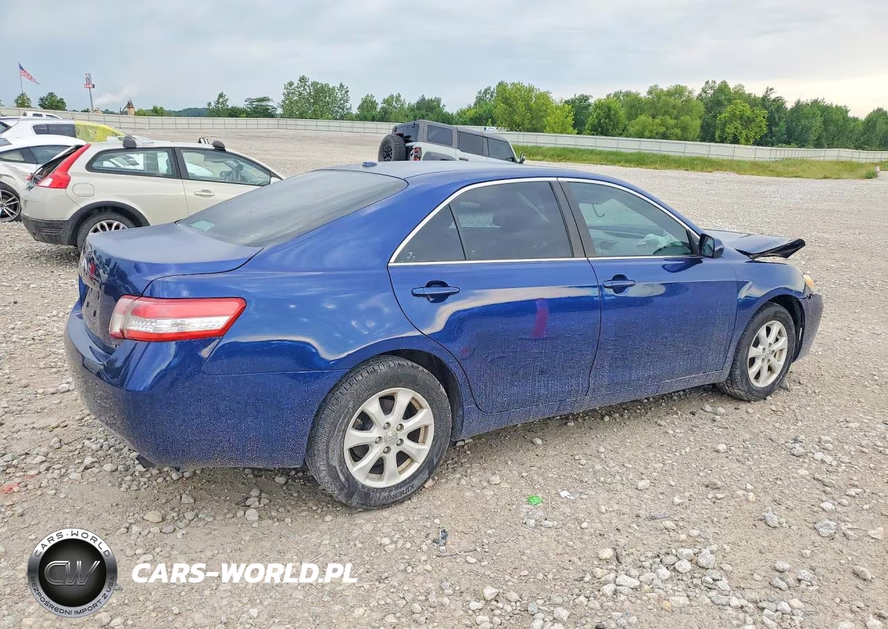 2010 Toyota Camry Le VIN:4T4BF3EK8AR070103 - 3