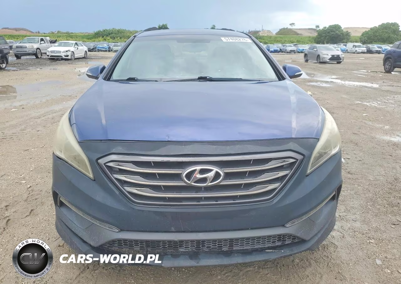 2016 Hyundai Sonata Sport VIN:5NPE34AF6GH316698 - 5