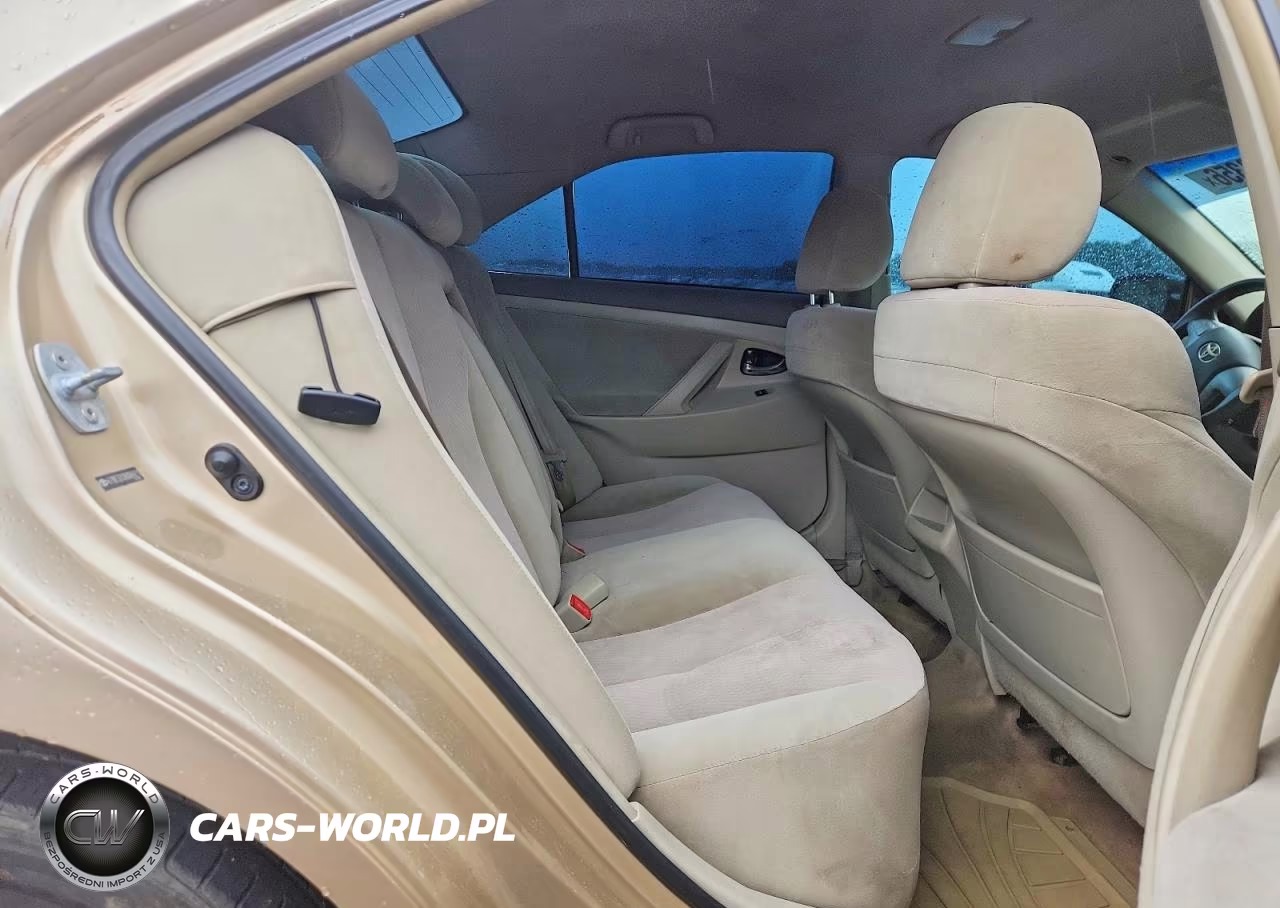 2010 Toyota Camry Le VIN:4T1BF3EK2AU064971 - 10