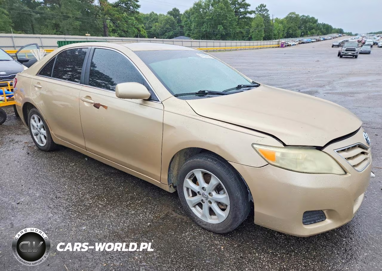 2010 Toyota Camry Le VIN:4T1BF3EK2AU064971 - 4