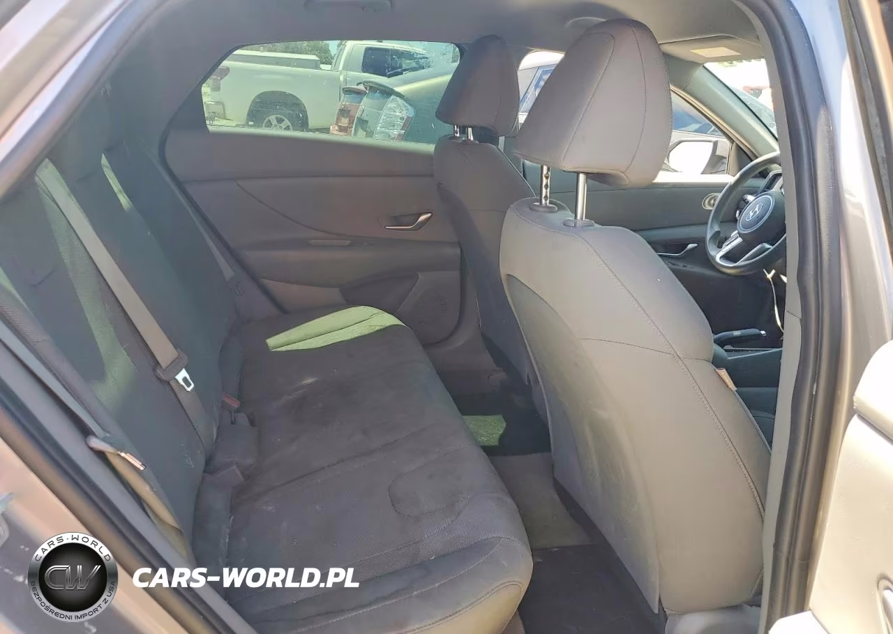 2021 Hyundai Elantra Se VIN:KMHLL4AG2MU070262 - 10