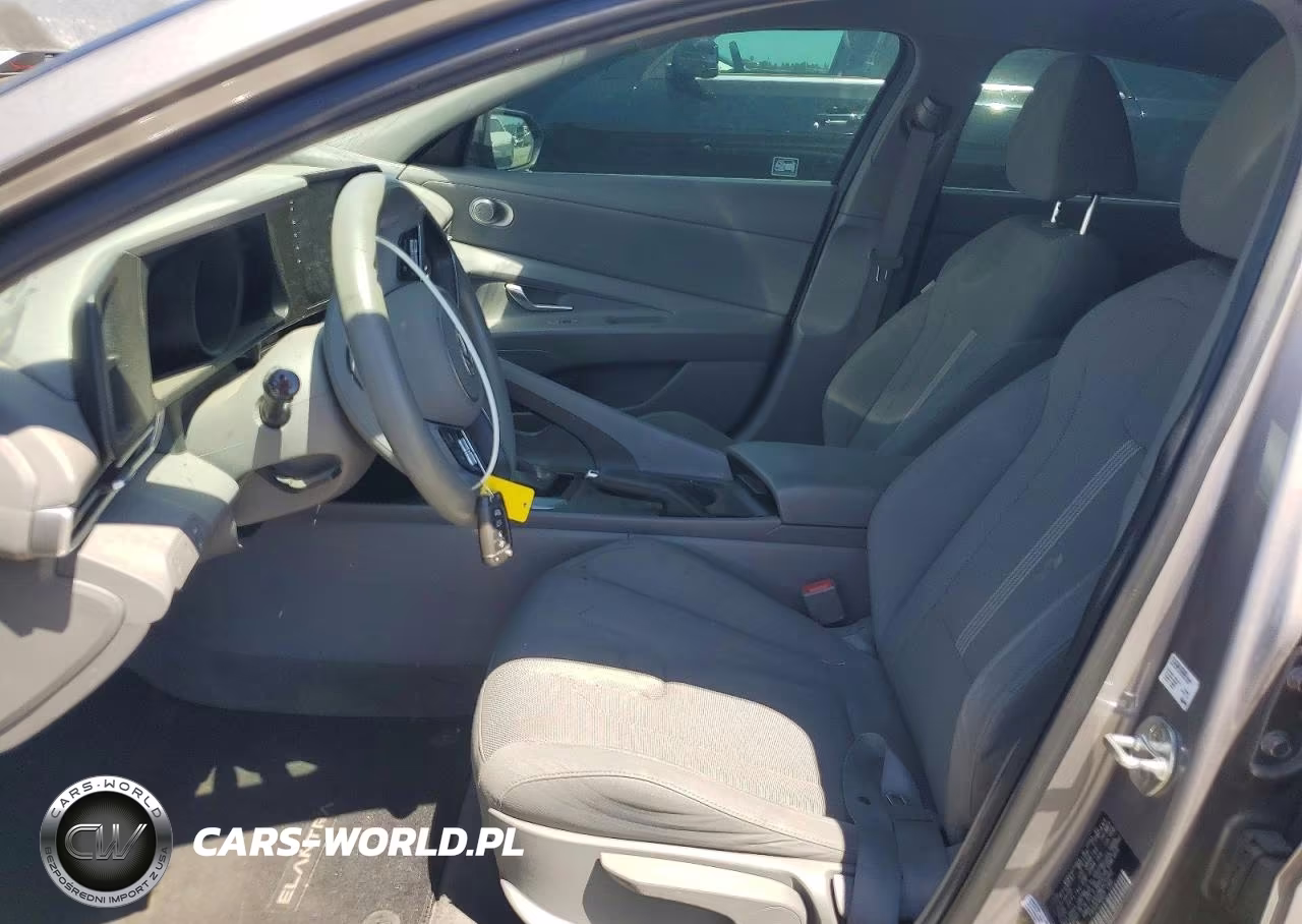 2021 Hyundai Elantra Se VIN:KMHLL4AG2MU070262 - 7