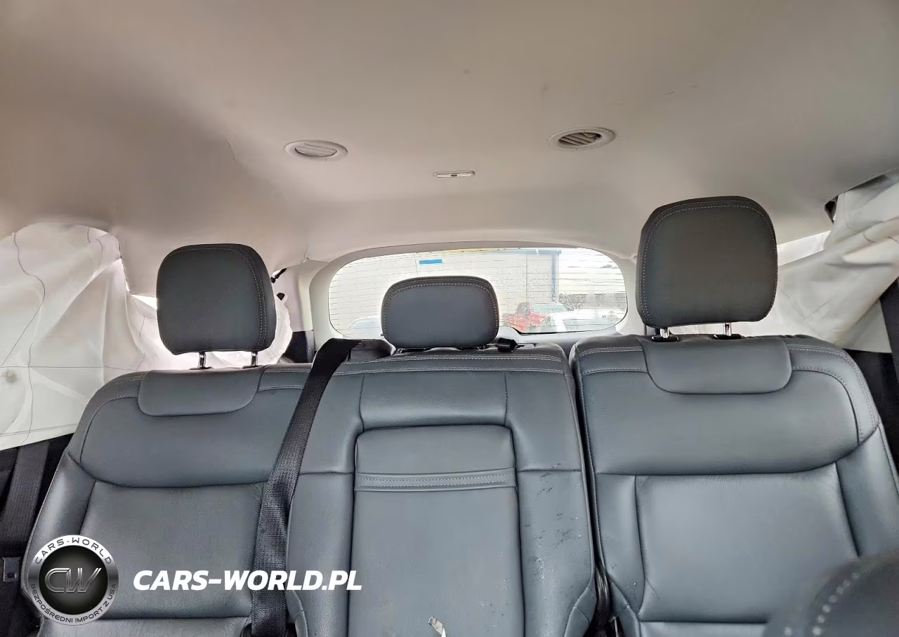 2025 Ford Explorer Active VIN:1FMUK7DH2SGA19739 - 10