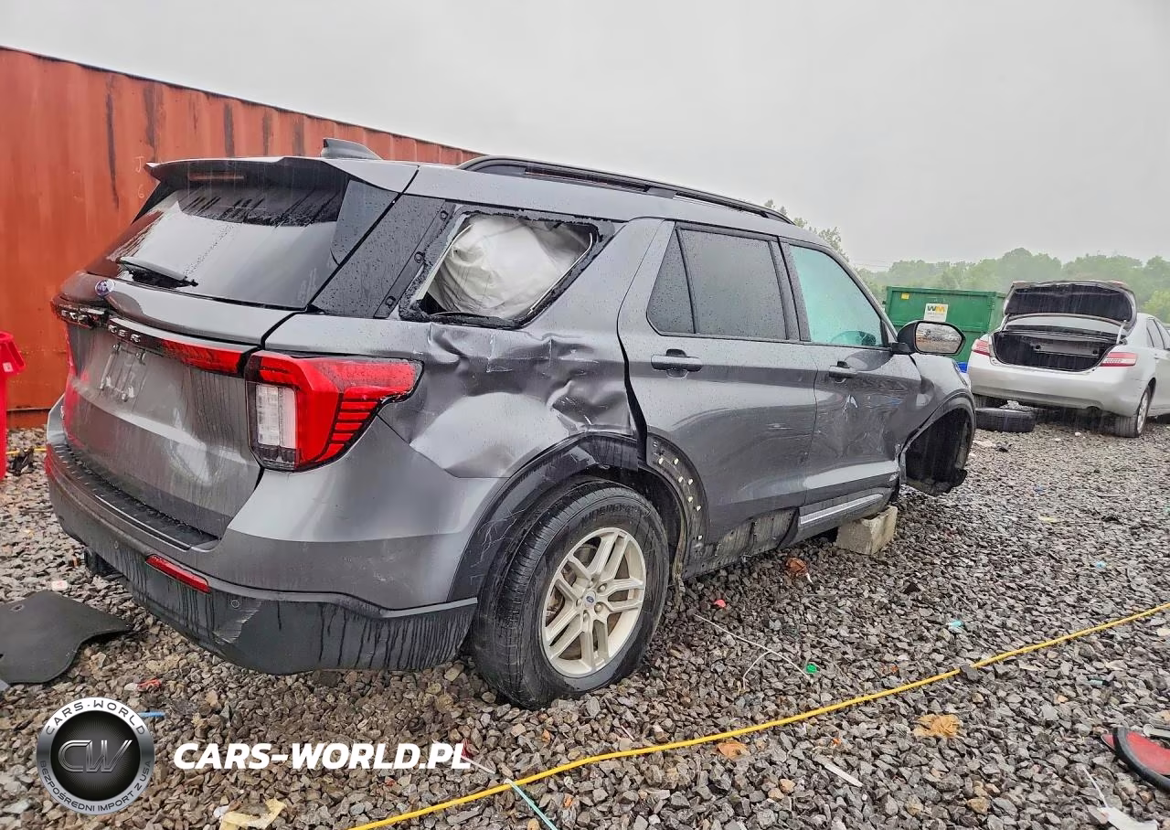 2025 Ford Explorer Active VIN:1FMUK7DH2SGA19739 - 3
