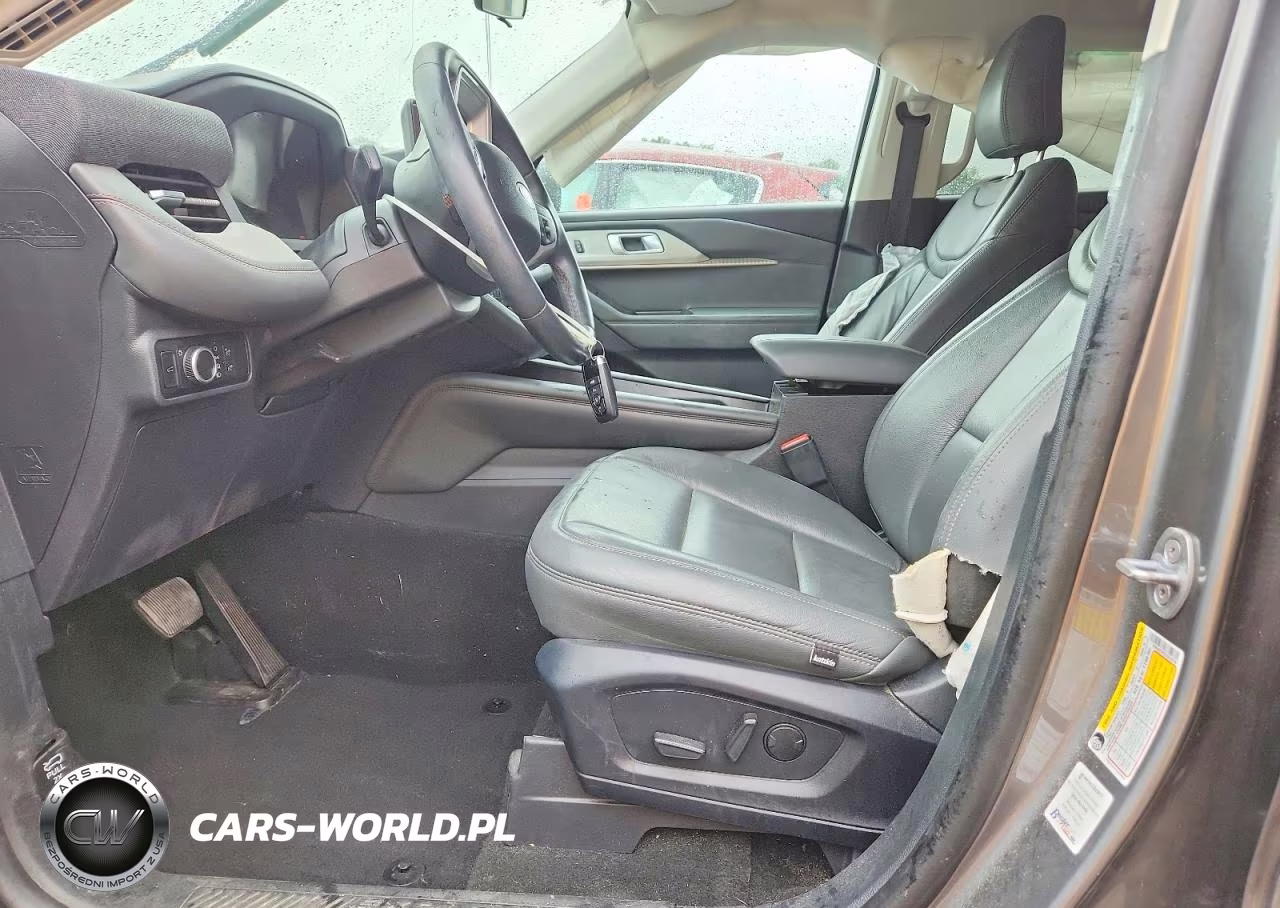 2025 Ford Explorer Active VIN:1FMUK7DH2SGA19739 - 7
