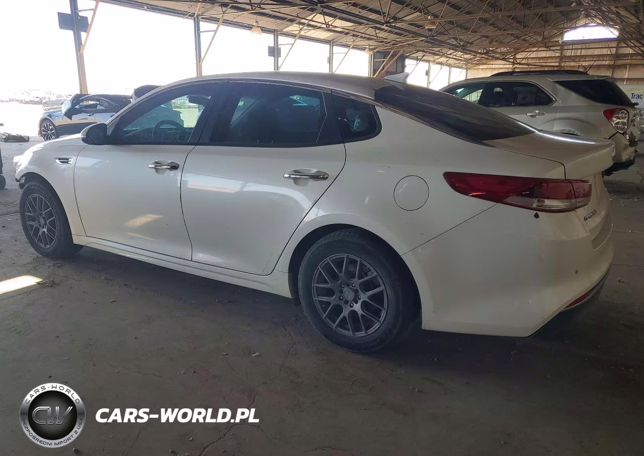 2018 Kia Optima Lx VIN:KNAGT4L33J5216509 - 2