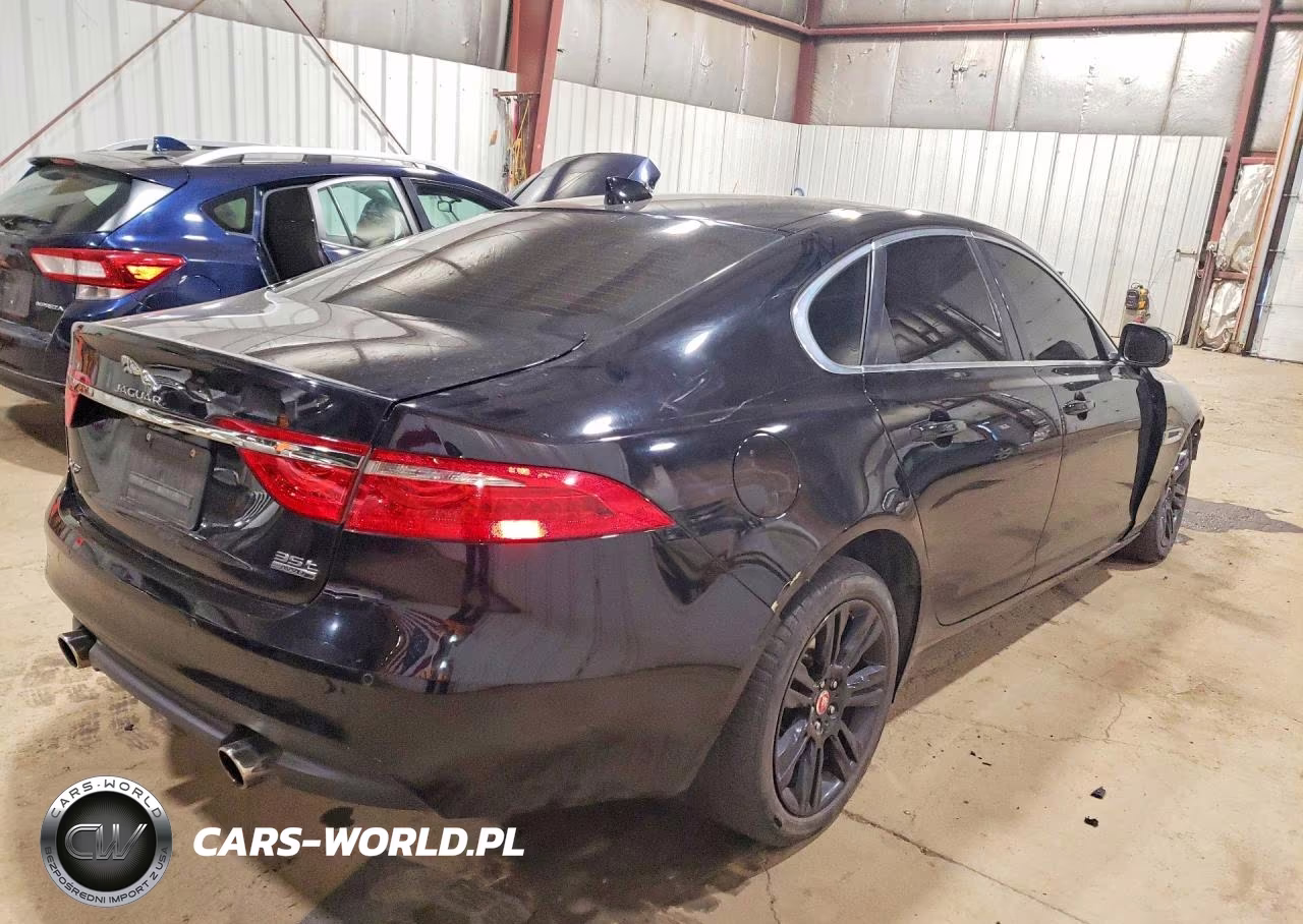 2017 Jaguar Xf Premium VIN:SAJBJ4BV1HCY46655 - 3