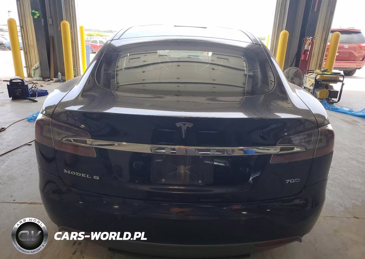 2015 Tesla Model S VIN:5YJSA1E28FF109287 - 6