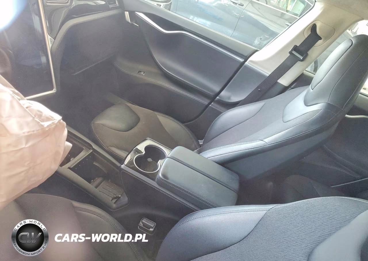 2015 Tesla Model S VIN:5YJSA1E28FF109287 - 8
