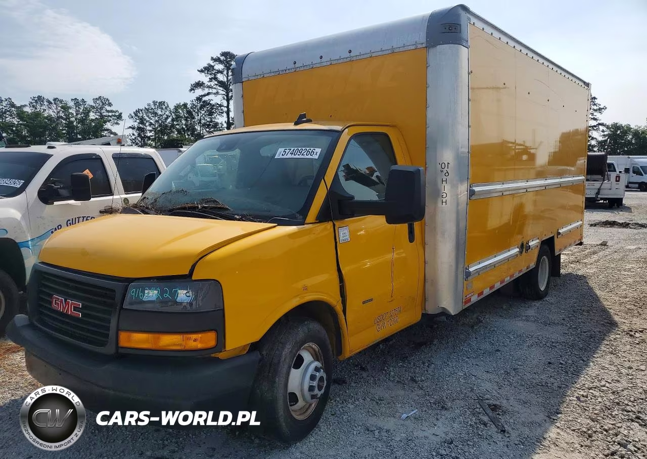 2022 GMC Savana Box Truck – zdjęcie 1 z 13
