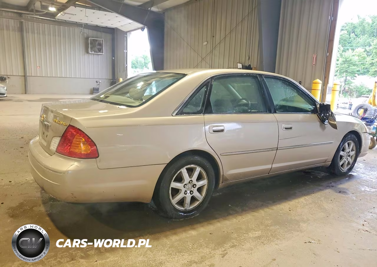 2000 Toyota Avalon Xls VIN:4T1BF28B7YU067915 - 3