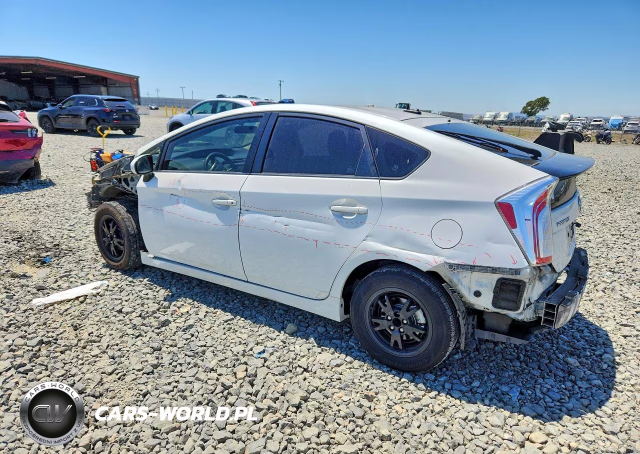 2014 Toyota Prius Two VIN:JTDKN3DU8E0384500 - 2