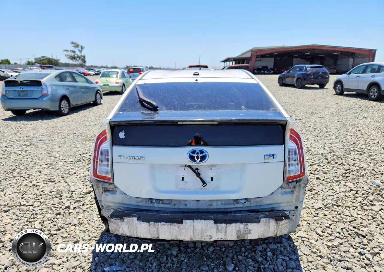 2014 Toyota Prius Two VIN:JTDKN3DU8E0384500 - 6