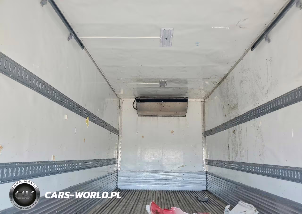 2025 International Mv607 Refrigerated Box Truck VIN:3HAEUMML0SL275102 - 10
