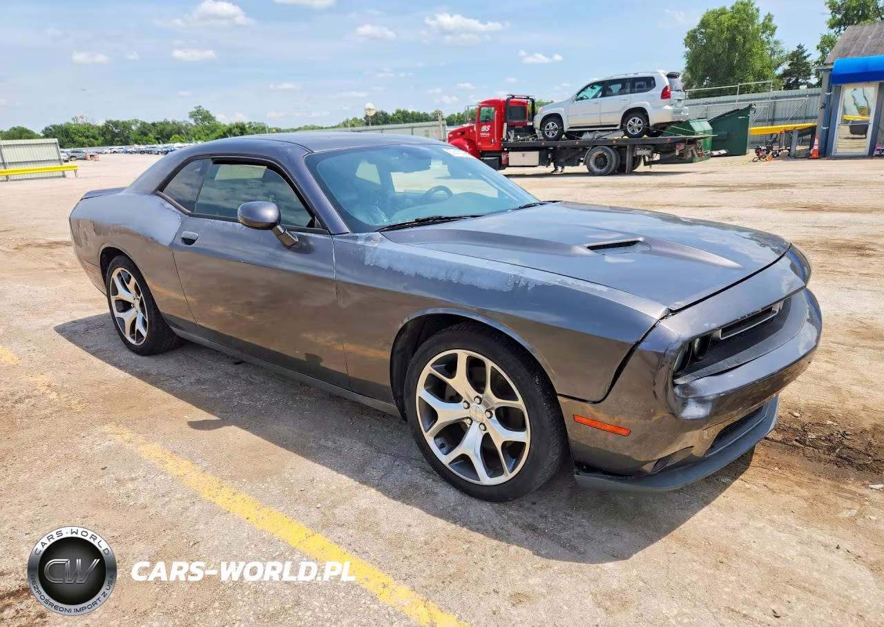 2015 Dodge Challenger Sxt Plus VIN:2C3CDZBG7FH719092 - 4