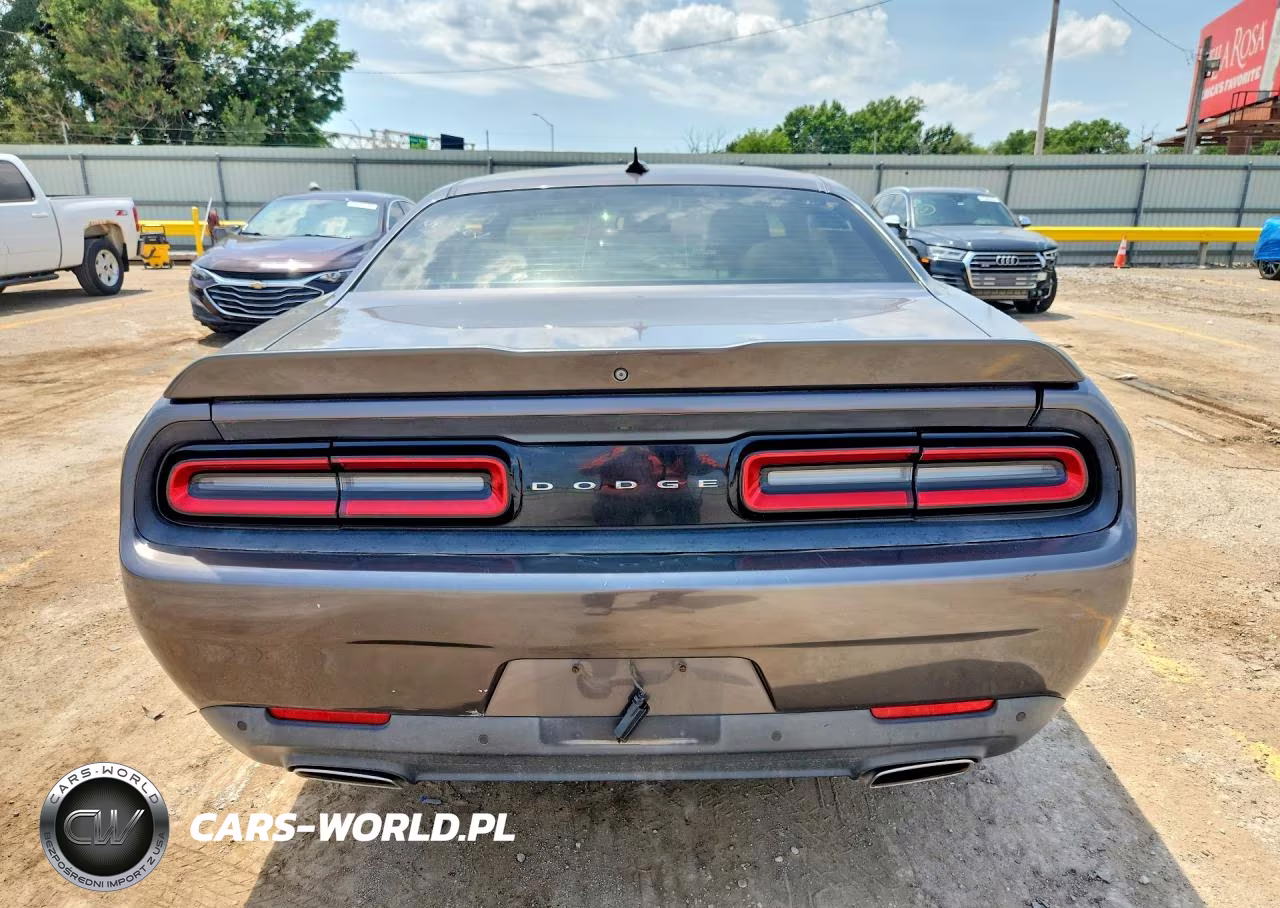 2015 Dodge Challenger Sxt Plus VIN:2C3CDZBG7FH719092 - 6