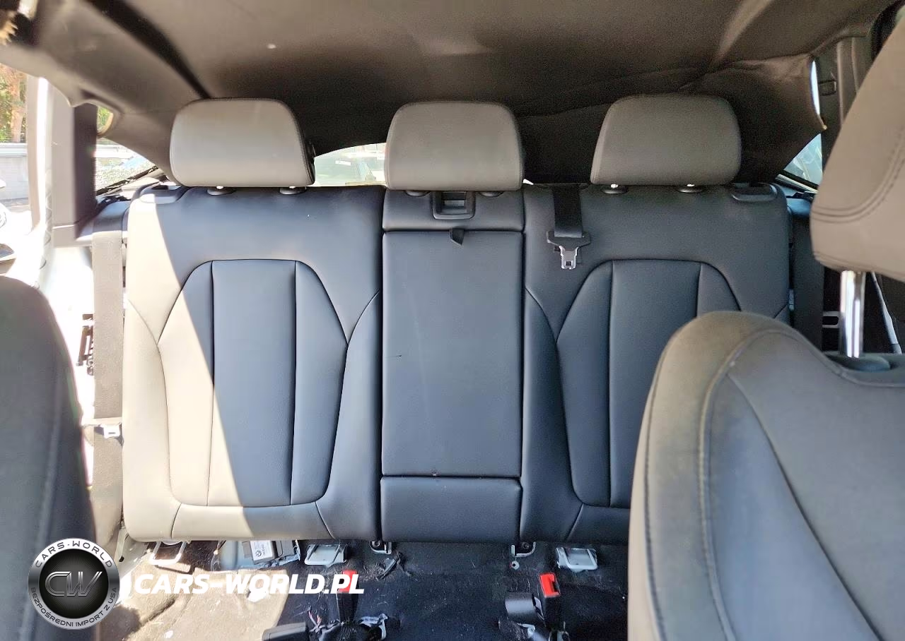 2019 BMW X3 Sdrive30I VIN:5UXTR7C56KLR50916 - 10