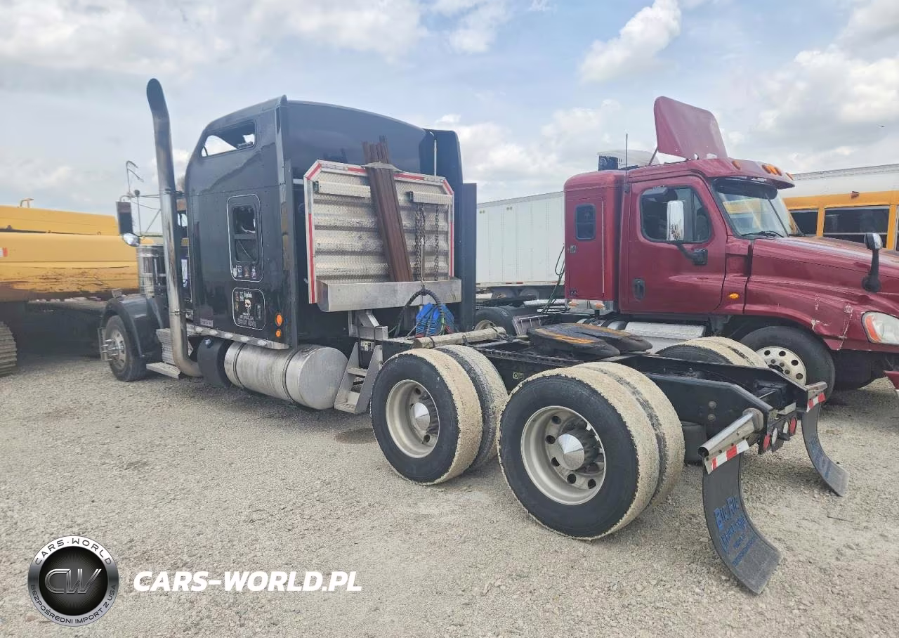 2022 Kenworth W900 Semi Truck VIN:1XKWD49X7NR476596 - 3