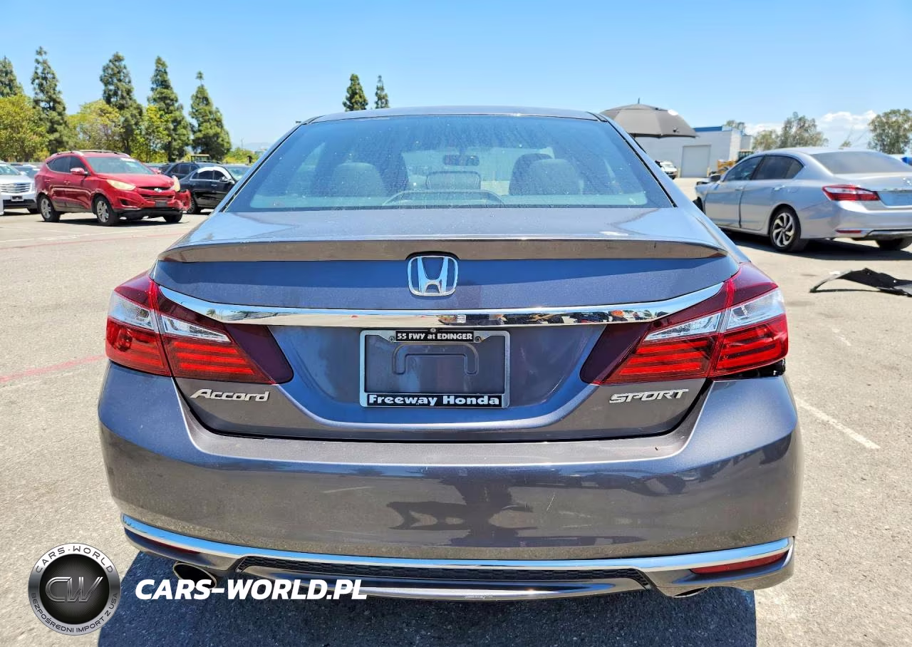 2017 Honda Accord Sport VIN:1HGCR2F52HA225769 - 6