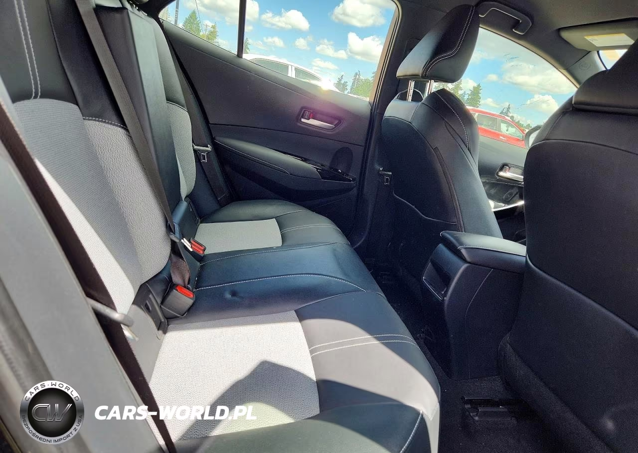 2022 Toyota Corolla Xse VIN:JTNA4MBE8N3189703 - 10
