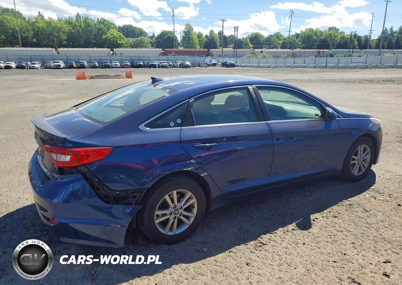 2015 Hyundai Sonata Se VIN:5NPE24AFXFH118692 - 3