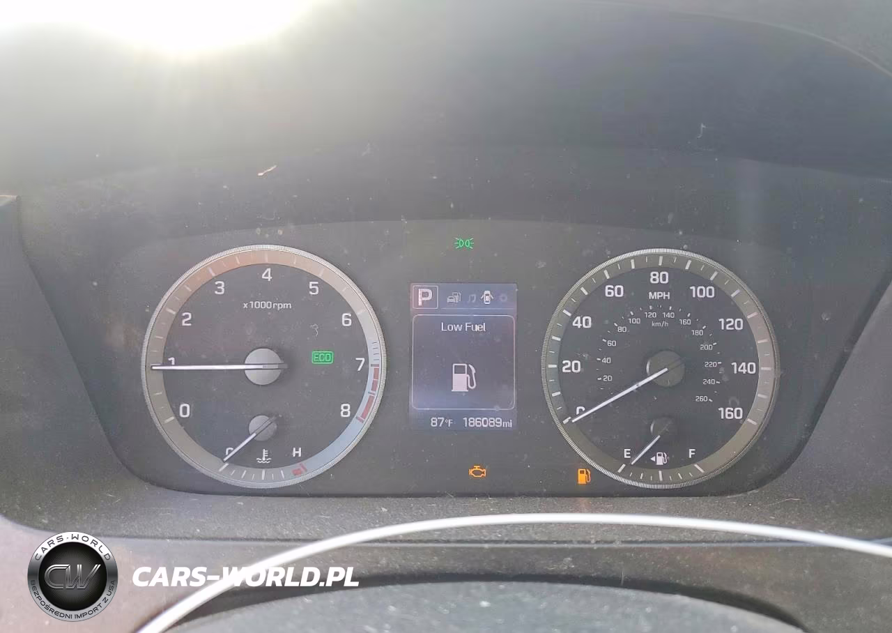 2015 Hyundai Sonata Se VIN:5NPE24AFXFH118692 - 9
