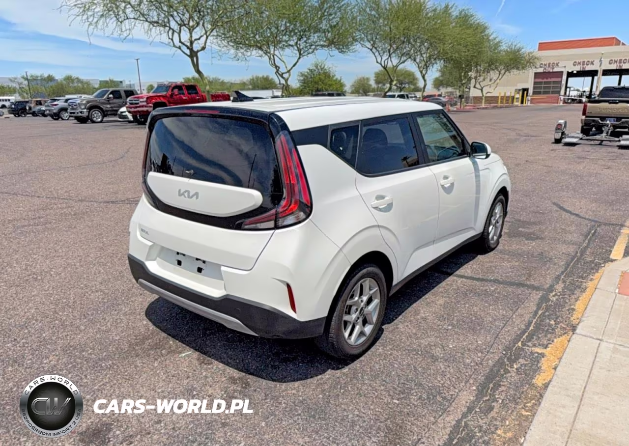2023 Kia Soul Lx VIN:KNDJ23AU7P7877409 - 4