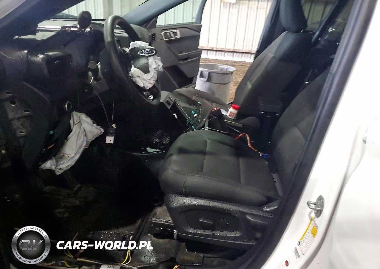 2024 Ford Explorer Police Interceptor VIN:1FM5K8AC2RGA67318 - 7