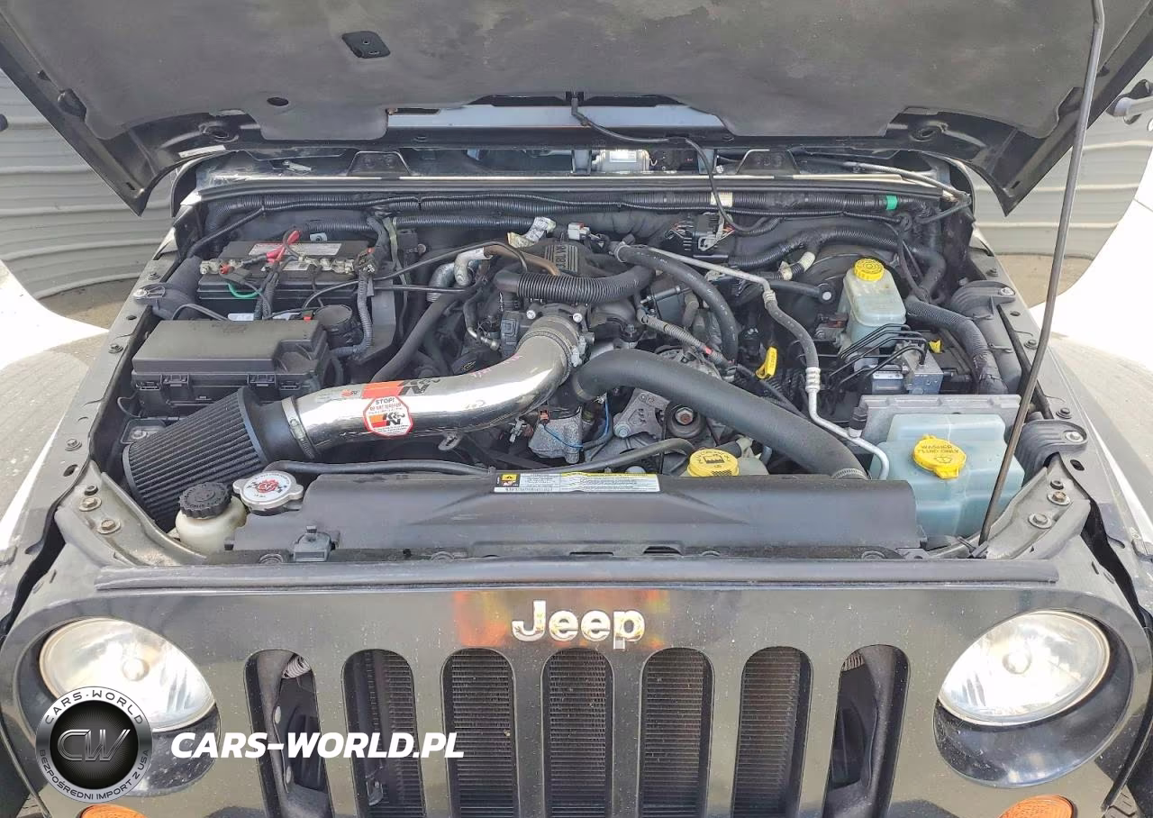 2007 Jeep Wrangler Sahara VIN:1J4GA59177L196381 - 11