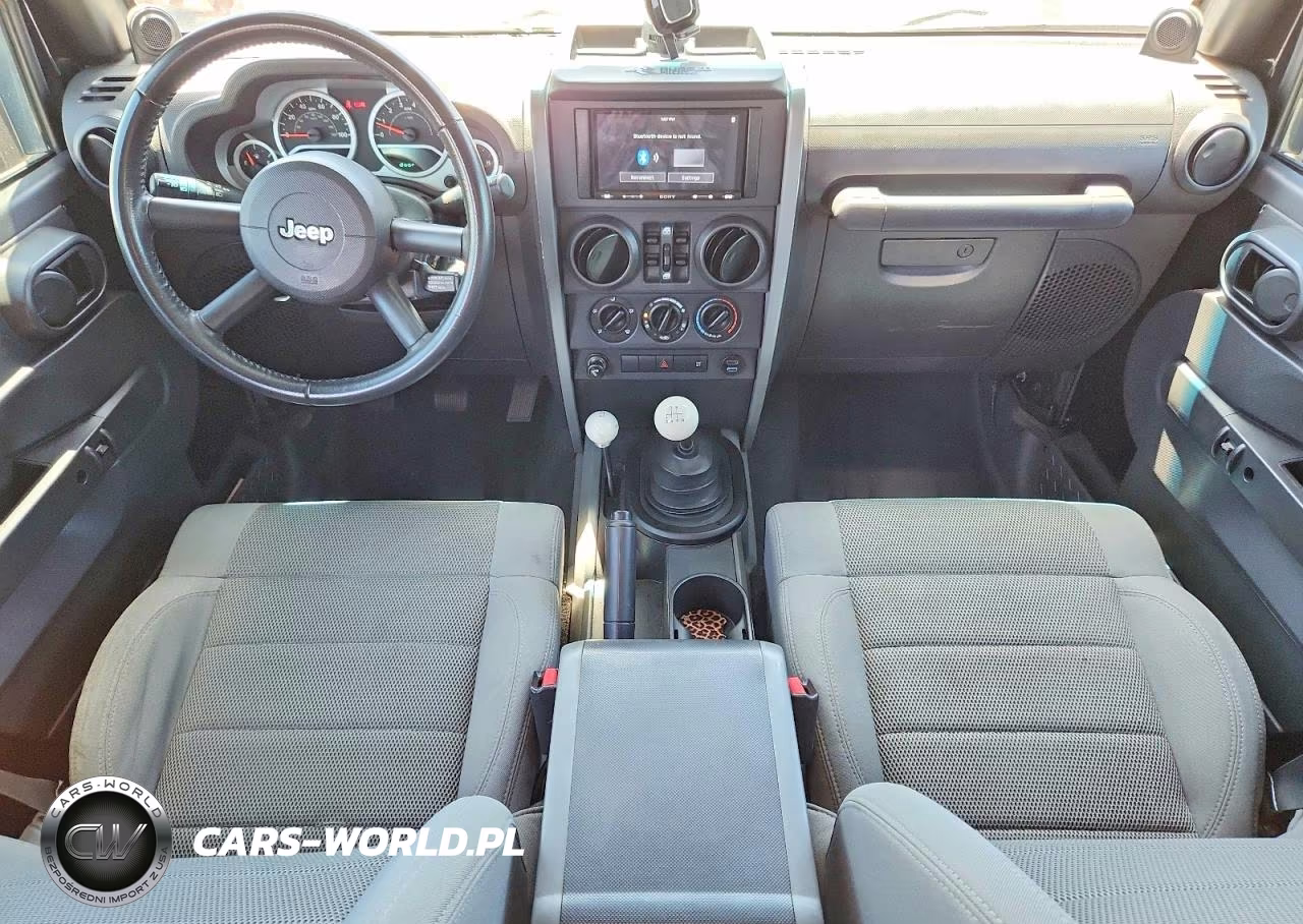 2007 Jeep Wrangler Sahara VIN:1J4GA59177L196381 - 8