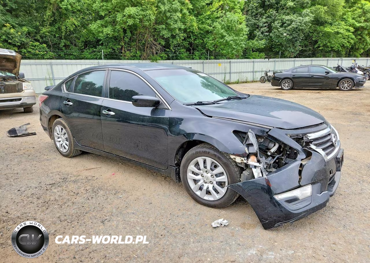 2014 Nissan Altima 2.5 VIN:1N4AL3AP3EN385451 - 4