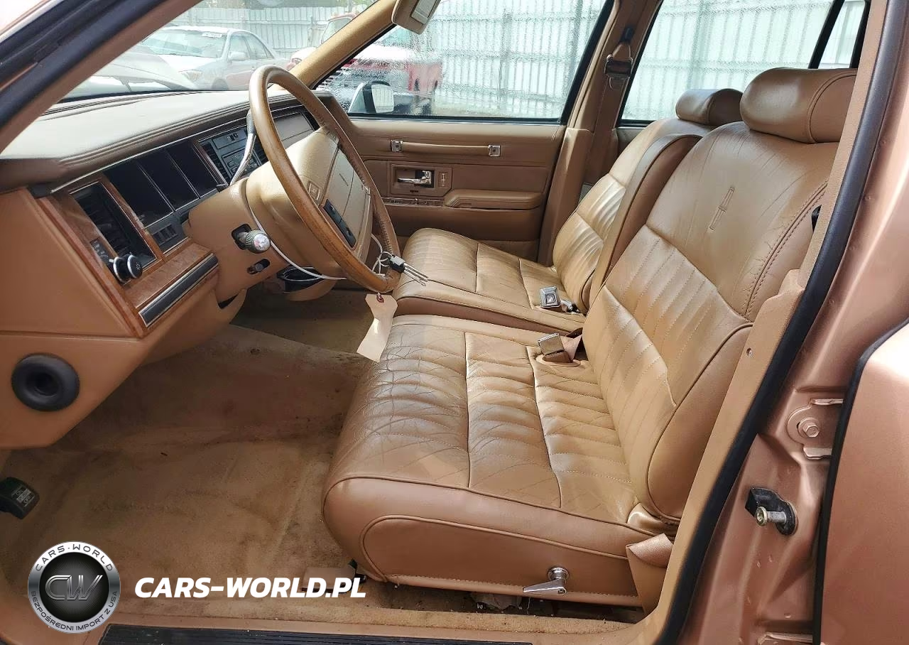 1994 Lincoln Town Car Executive VIN:1LNLM81W5RY693239 - 7