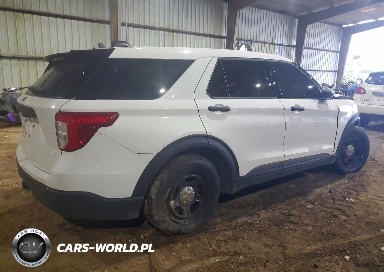 2024 Ford Explorer Police Interceptor VIN:1FM5K8AB1RGA67169 - 3