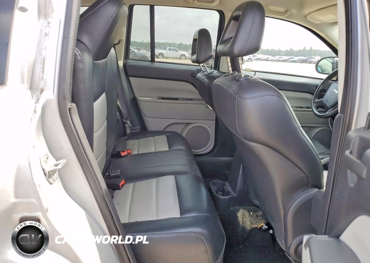2007 Jeep Compass Limited VIN:1J8FT57W37D196522 - 11