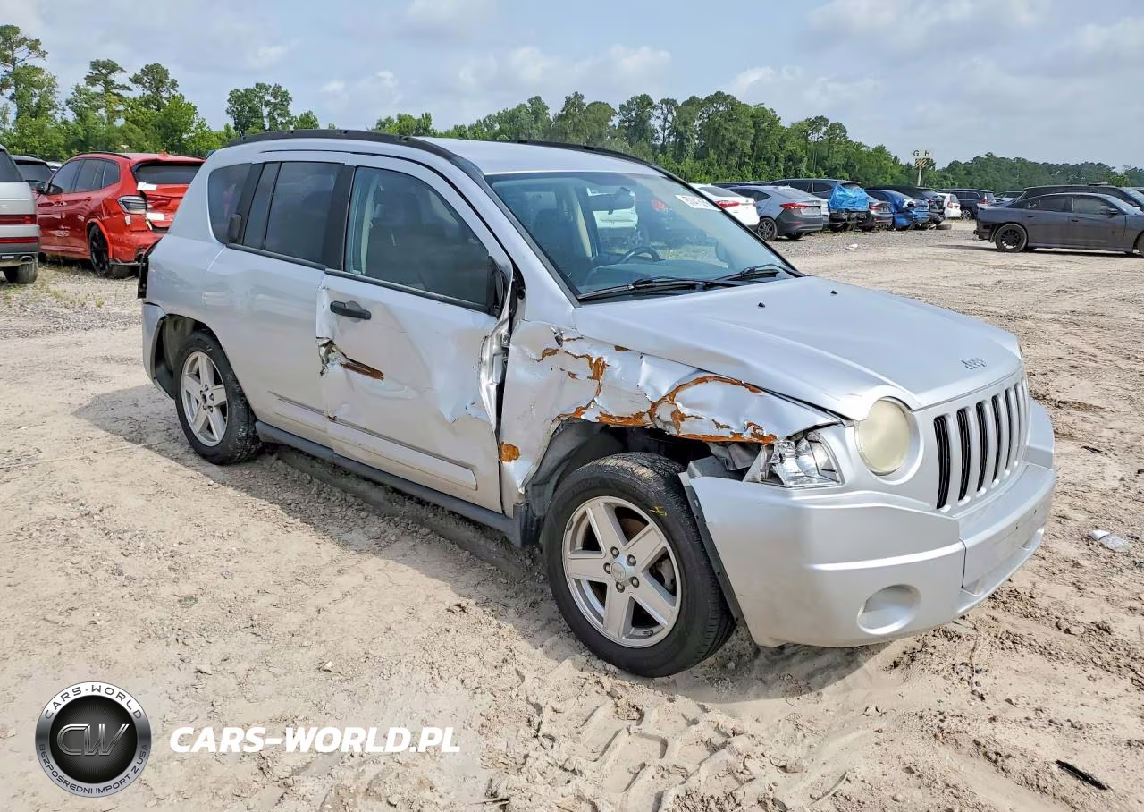 2007 Jeep Compass Limited VIN:1J8FT57W37D196522 - 4
