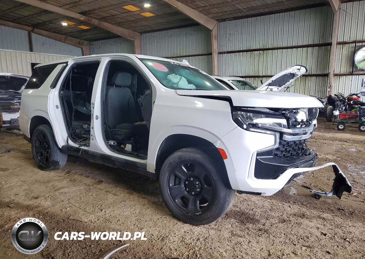 2023 Chevrolet Tahoe C1500 VIN:1GBSCLED4PR299449 - 4