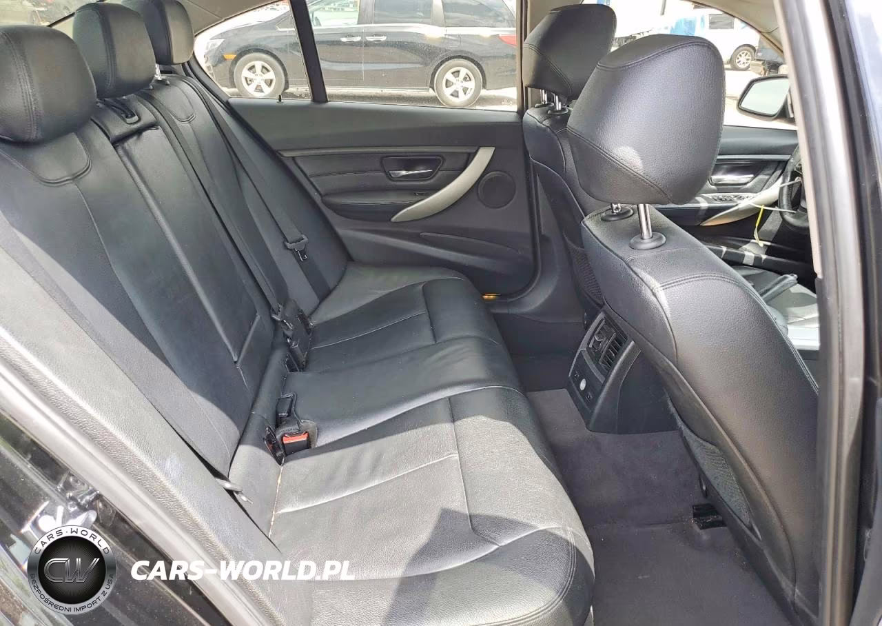 2012 BMW 328 I VIN:WBA3A5C57CF341196 - 10
